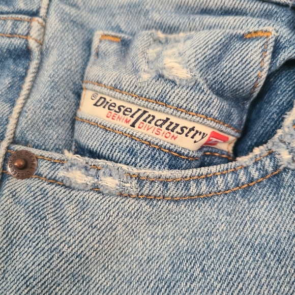 Diesel 1969  Blue Flare Women's Jeans - Picture 2 of 5